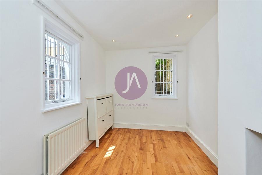 2 bedroom House, Maisonette to rent in Ordnance Mews-view14