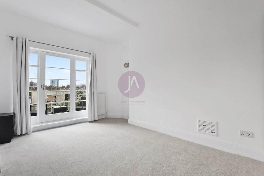 2 bedroom Flat to rent in Marlborough Hill-view7