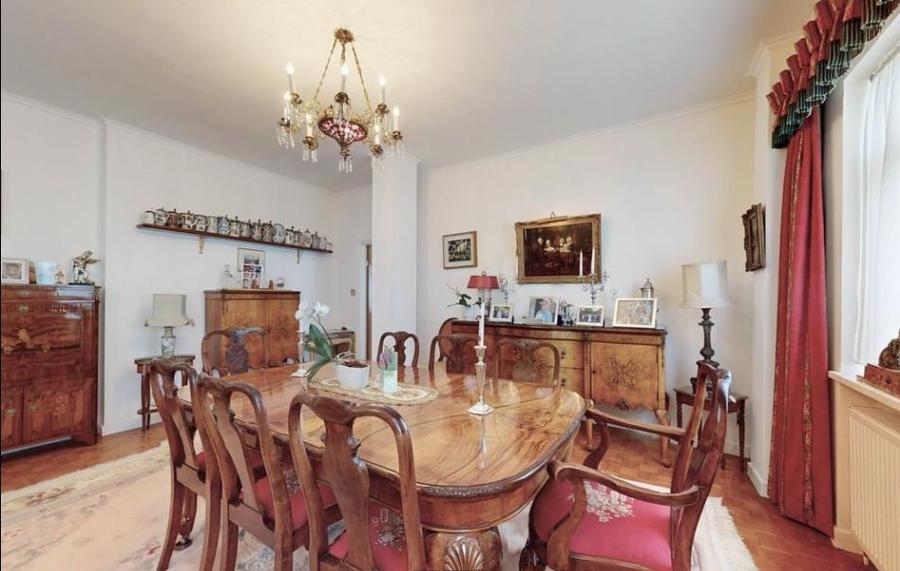 3 bedroom Flat for sale in Avenue Close-view10