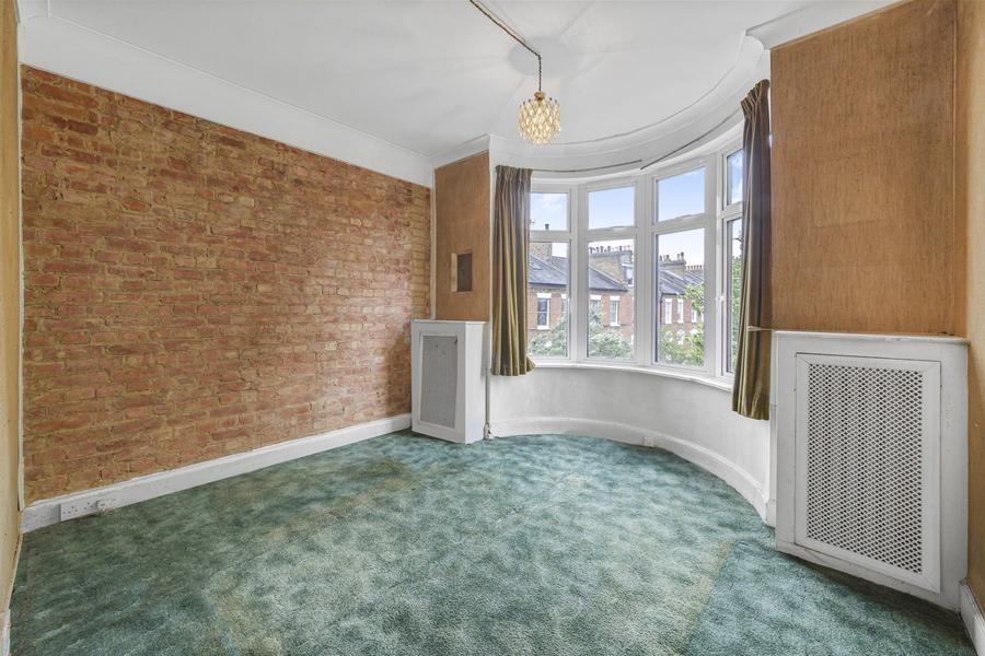 3 bedroom Flat for sale in William Court-view8
