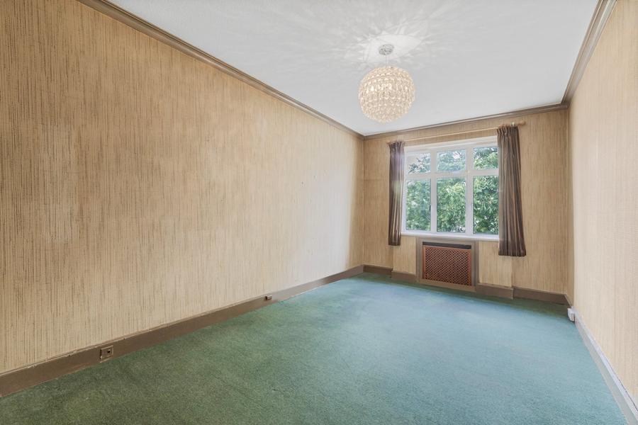 3 bedroom Flat for sale in William Court-view10
