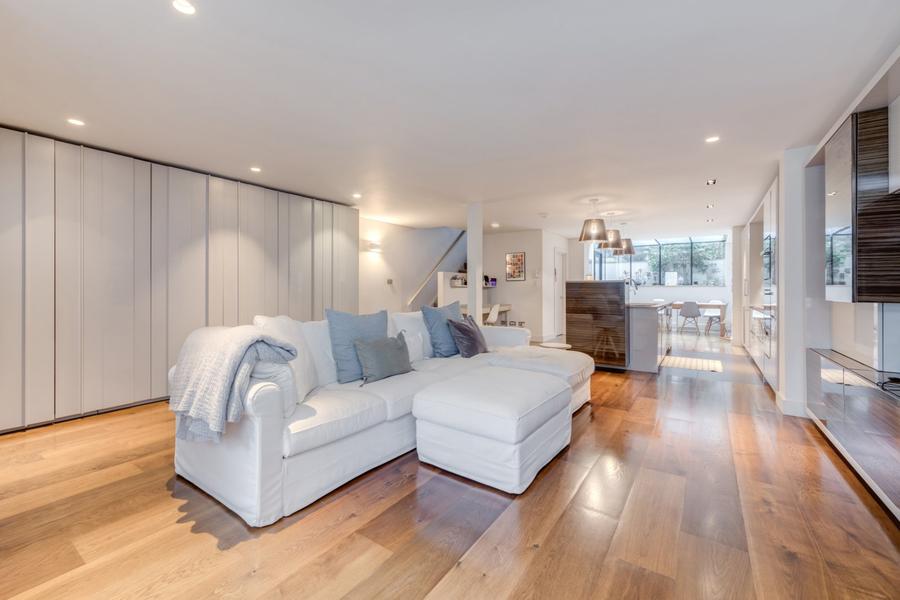 4 bedroom House for sale in Belsize Crescent-view7