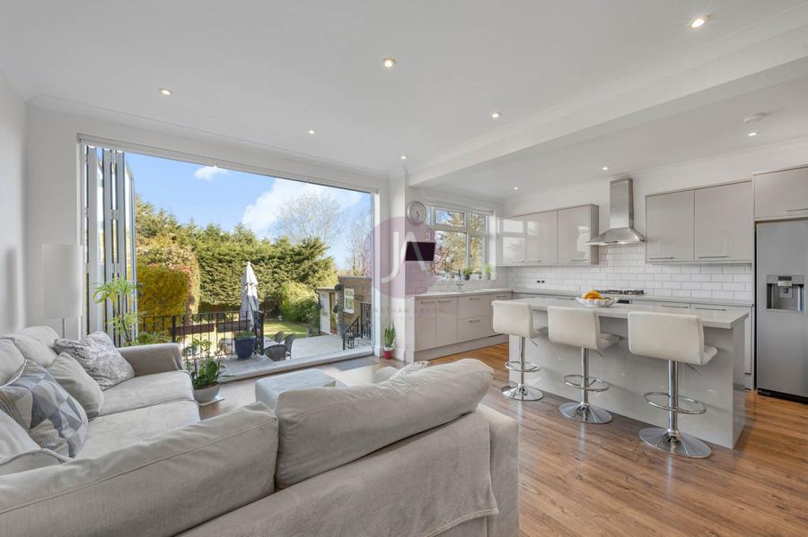 3 bedroom House for sale in The Orchard-view2