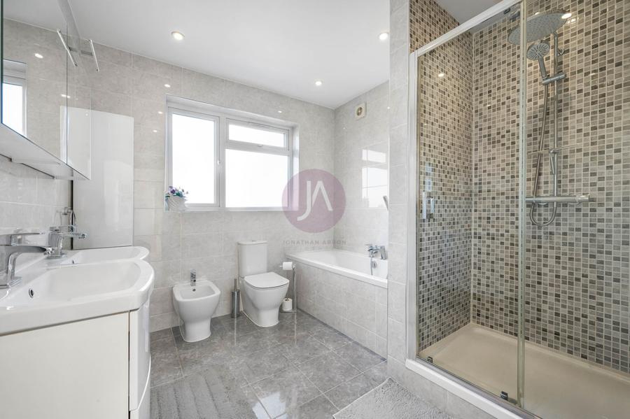3 bedroom House for sale in The Orchard-view10