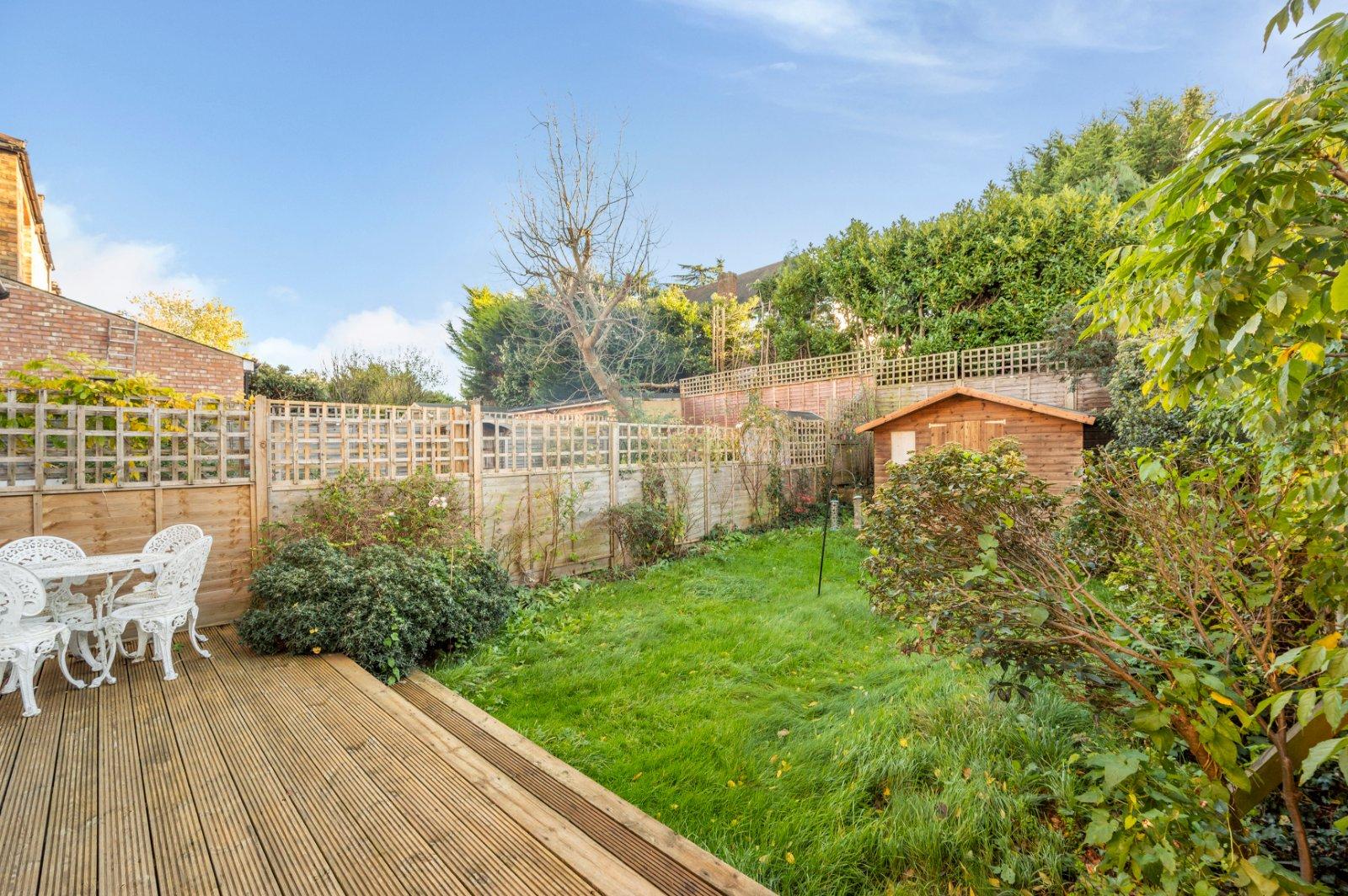 Avondale Avenue, Woodside Park, N12