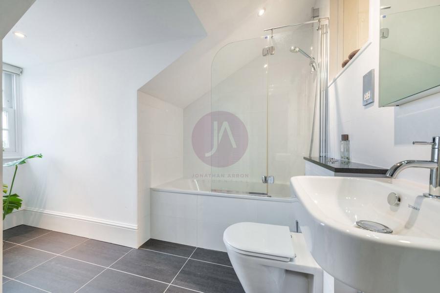 6 bedroom House for sale in Southwood Lane-view21
