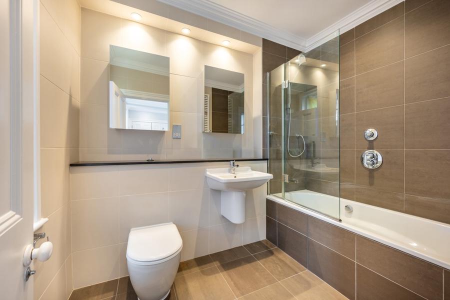 6 bedroom House for sale in Southwood Lane-view14