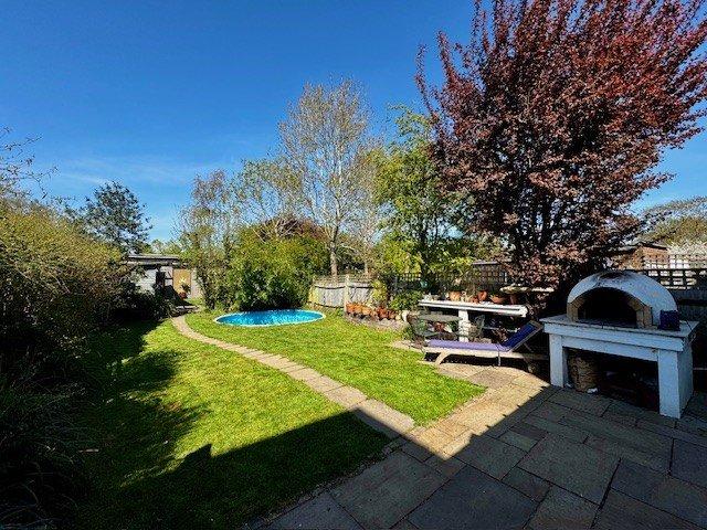 4 bedroom House for sale in Orchard Avenue-view7
