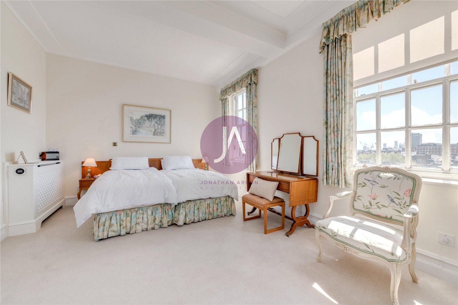 Hereford House, 66 North Row, London, W1K7DE