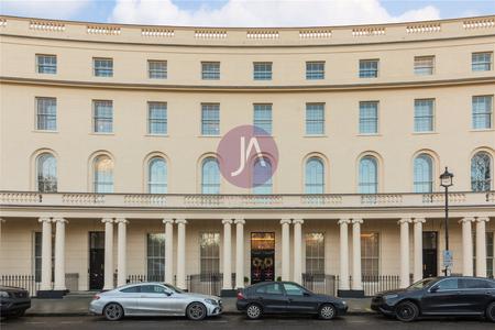 1 bedroom Flat for sale in 22 Park Crescent-List1194