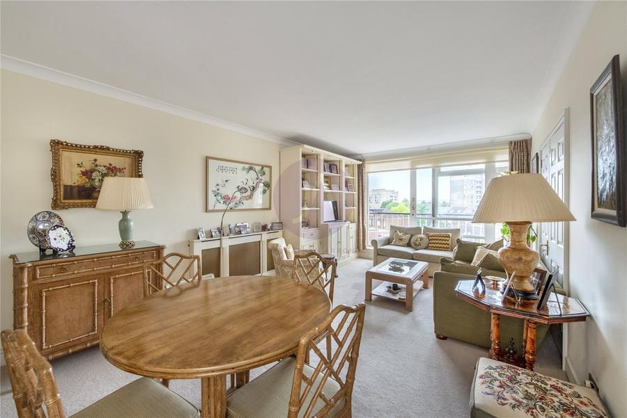 2 bedroom Flat for sale in Sheringham-view9