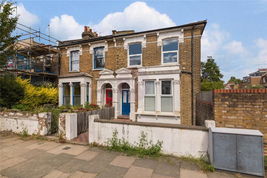 4 bedroom House for sale in Tancred Road-view14