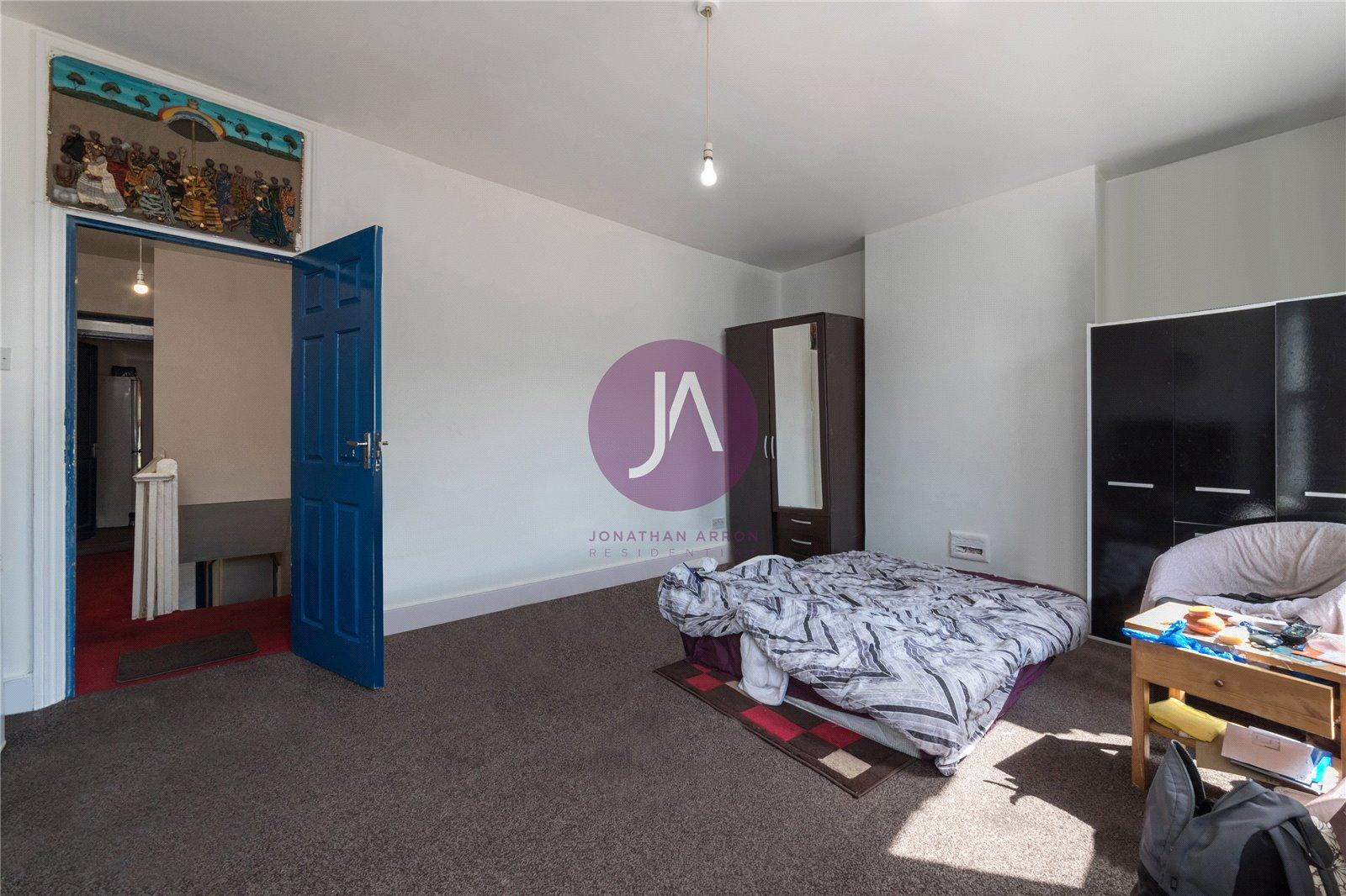 Tancred Road, London, N4