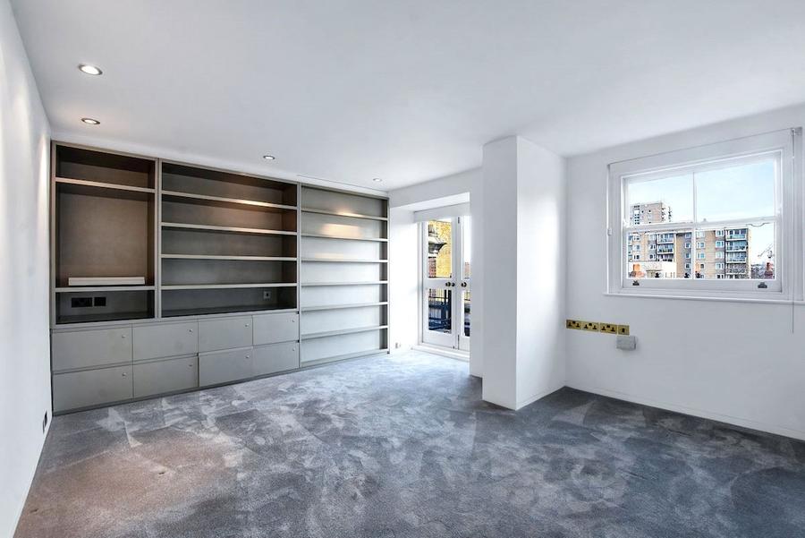 4 bedroom Flat for sale in Cambridge Gate-view11