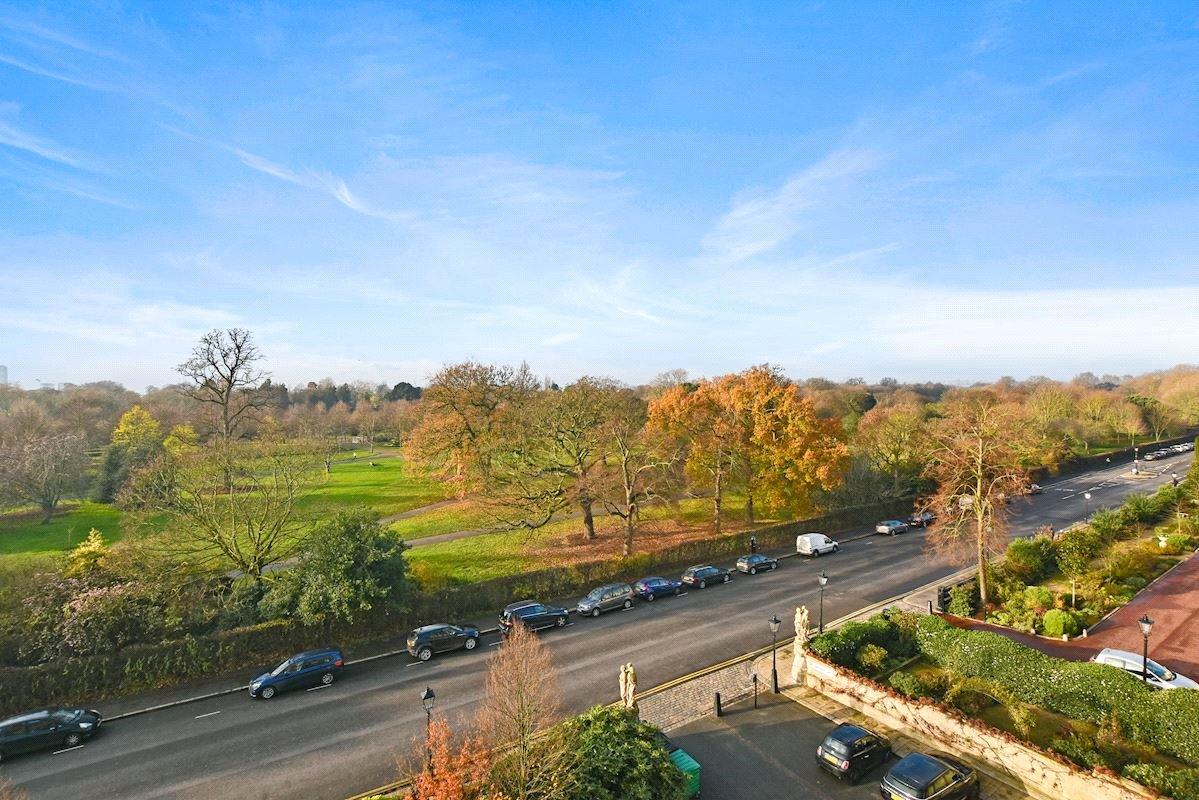 Cambridge Gate, Regents Park, London, NW1