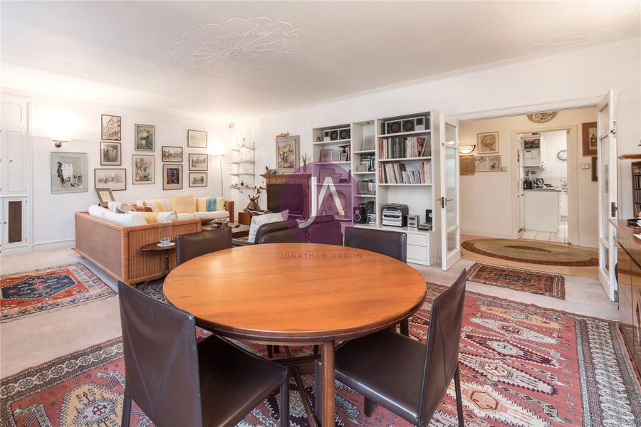 3 bedroom Flat for sale in Avenue Close-view12