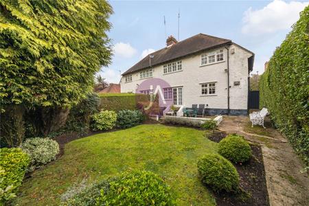 3 bedroom House for sale in Brookland Close-List671