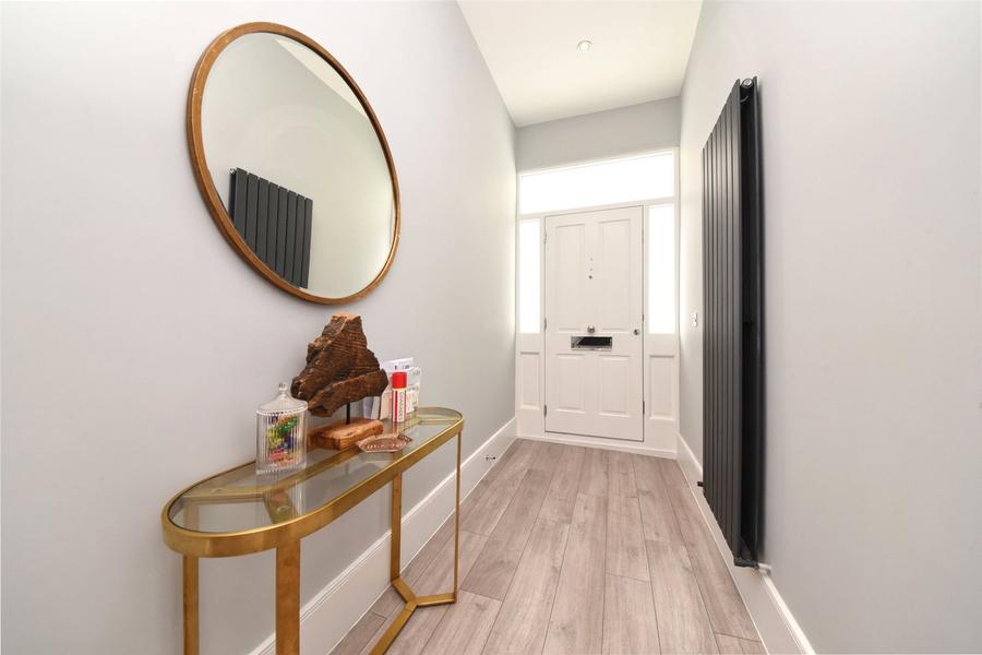 4 bedroom House for sale in Bartholomew Road-view14