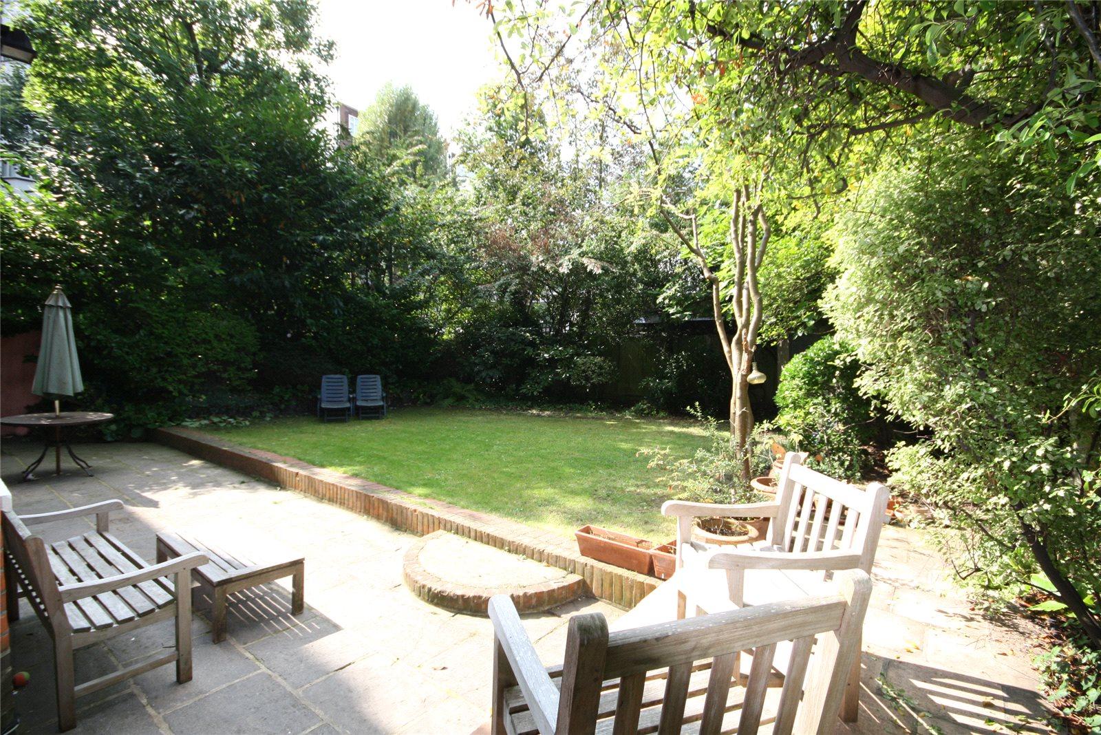 Strathray Gardens, Belsize Park, NW3