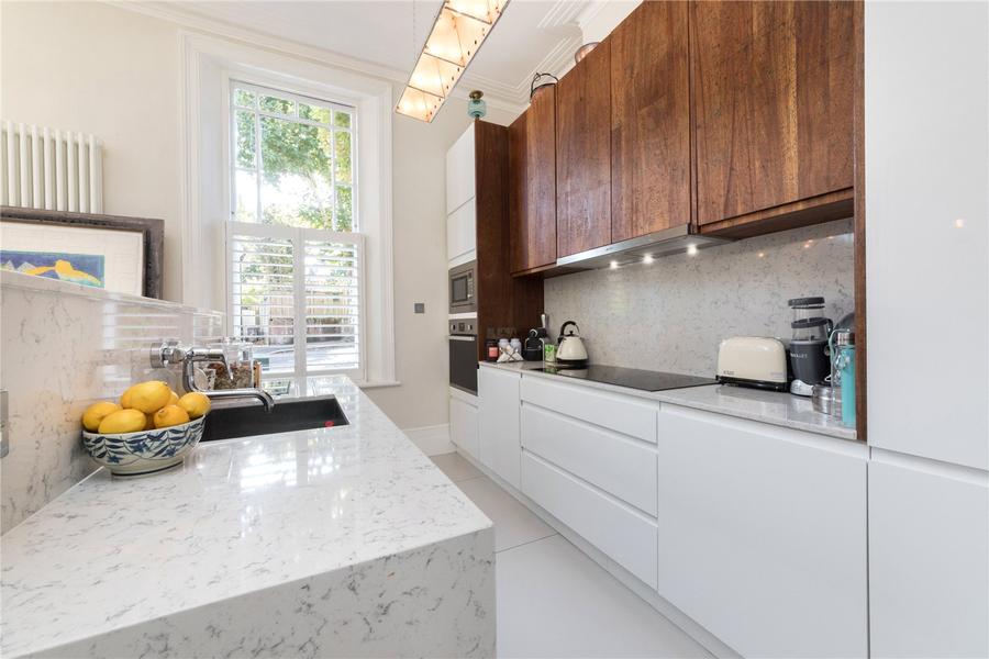 3 bedroom Flat for sale in Hornsey Lane Gardens-view12