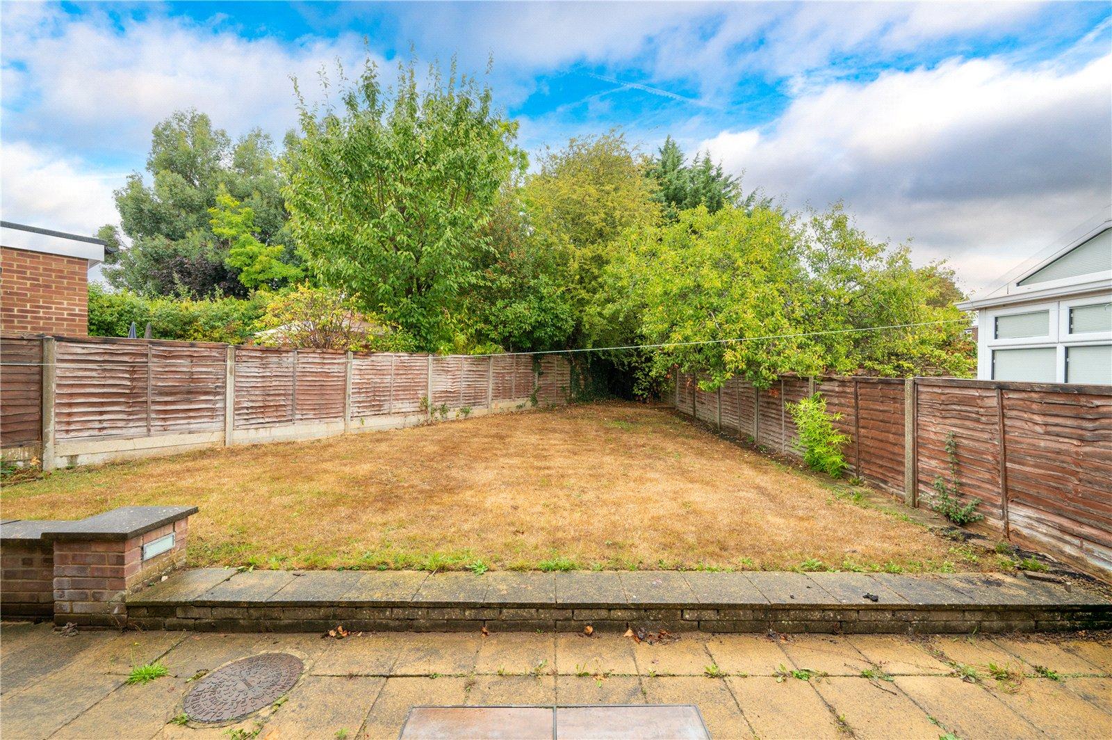 5 Bedroom  To Let in Chiswell Green Lane, St. Albans, Hertfordshire - View 20 - Collinson Hall