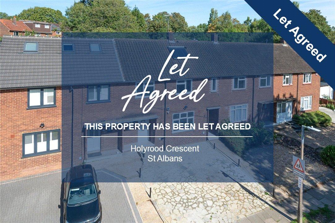 3 Bedroom Terraced House Let in Holyrood Crescent, St. Albans, Hertfordshire - View 1 - Collinson Hall