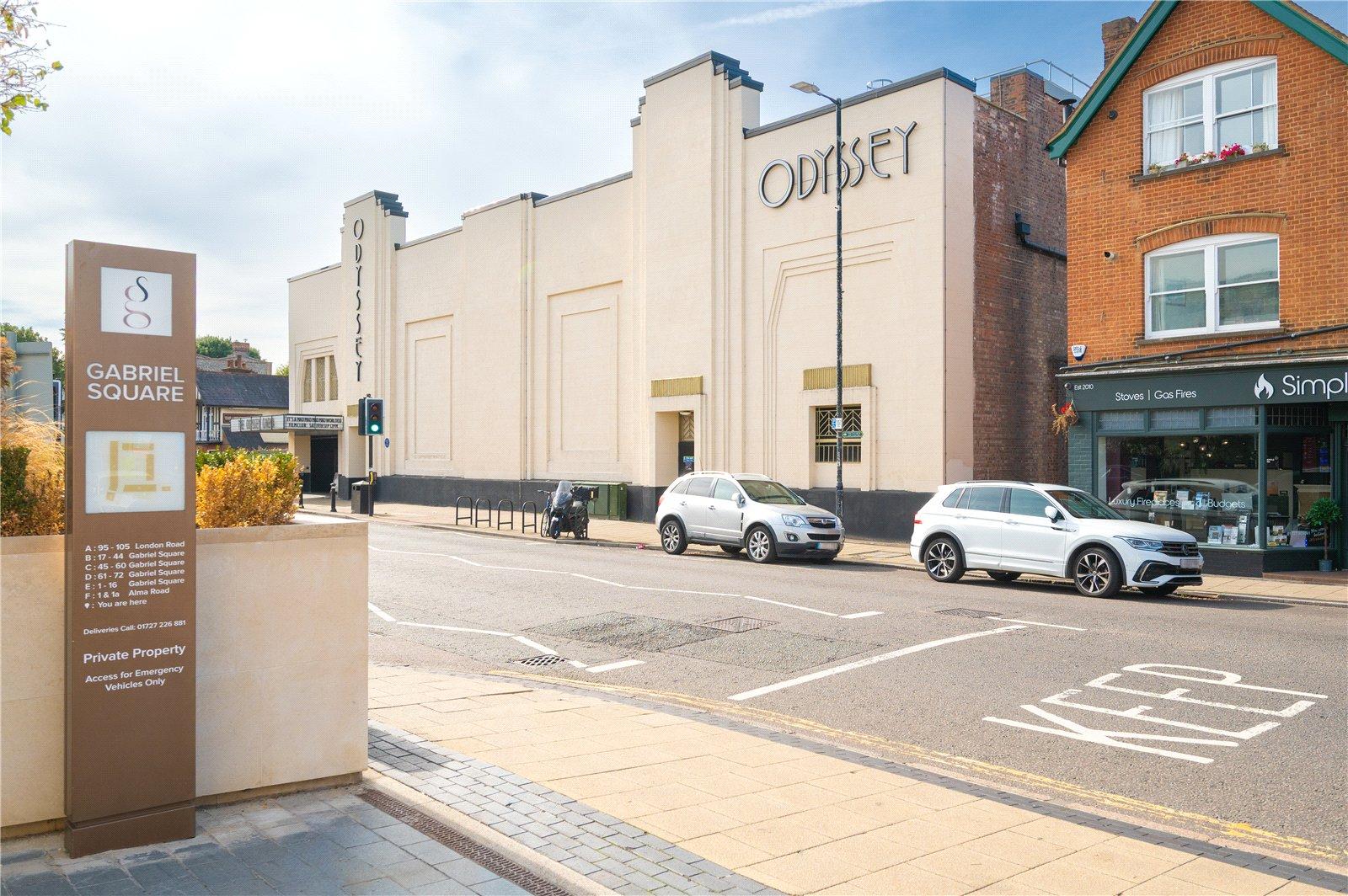 2 Bedroom Flat/Apartment Let in Gabriel Square, St. Albans, Hertfordshire - View 16 - Collinson Hall