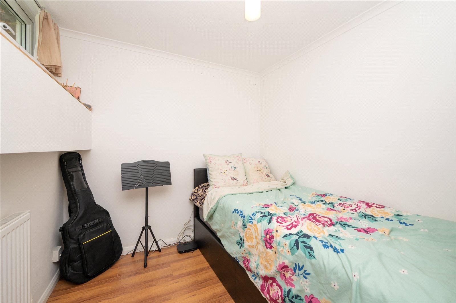 3 Bedroom  To Let in Abbots Park, St. Albans - View 4 - Collinson Hall