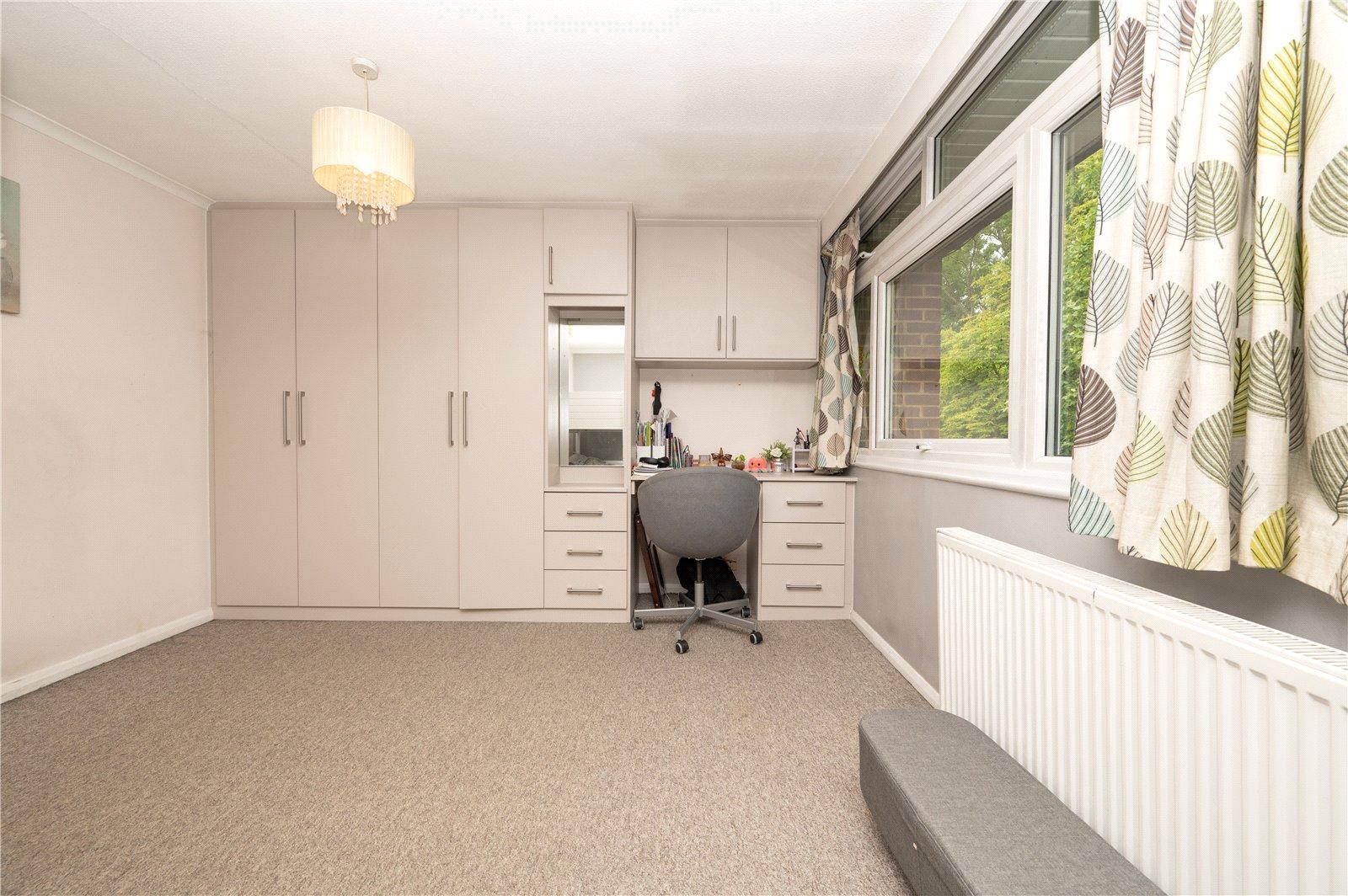 3 Bedroom  To Let in Abbots Park, St. Albans - View 10 - Collinson Hall