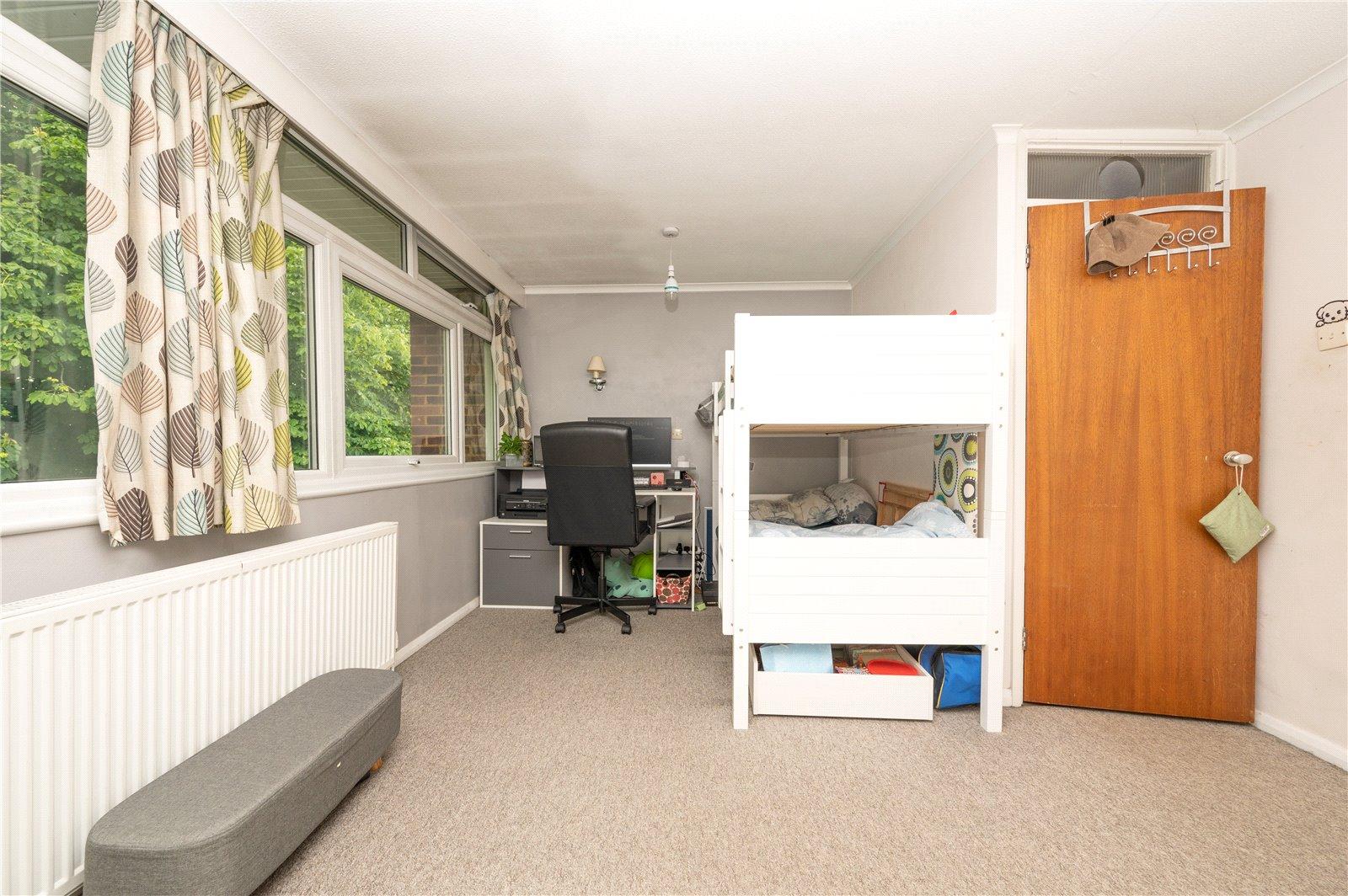 3 Bedroom  To Let in Abbots Park, St. Albans - View 9 - Collinson Hall