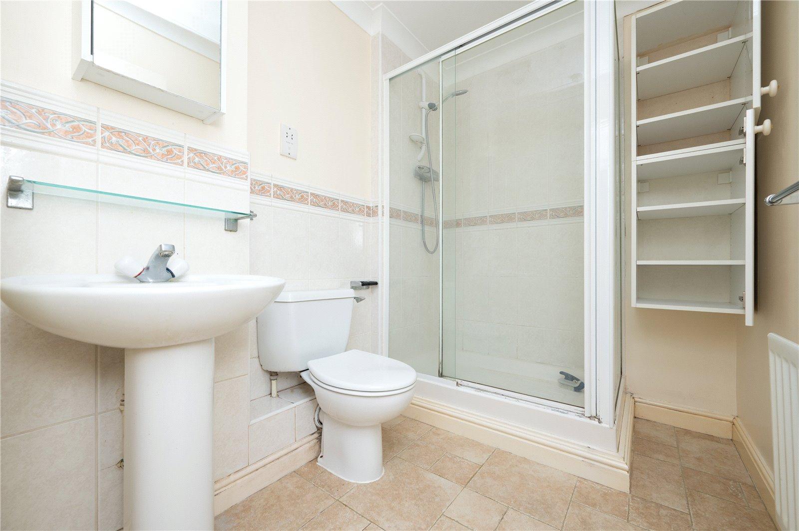 2 Bedroom  Let in Milliners Court, Lattimore Road, St. Albans, Hertfordshire - View 5 - Collinson Hall