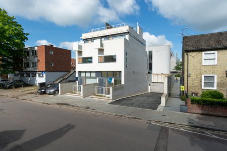 4 Bedroom Semi-Detached House To Let in Alma Road, St. Albans, Hertfordshire - Collinson Hall