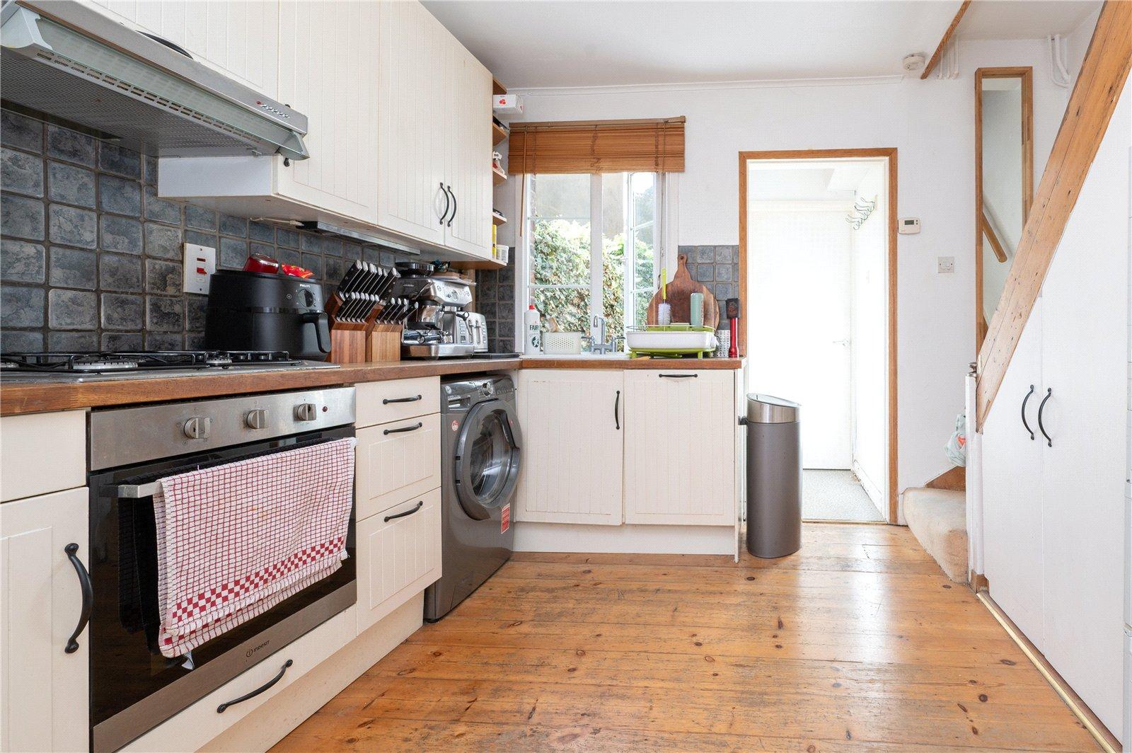2 Bedroom Terraced House To Let in Keyfield Terrace, St. Albans, Hertfordshire - View 5 - Collinson Hall