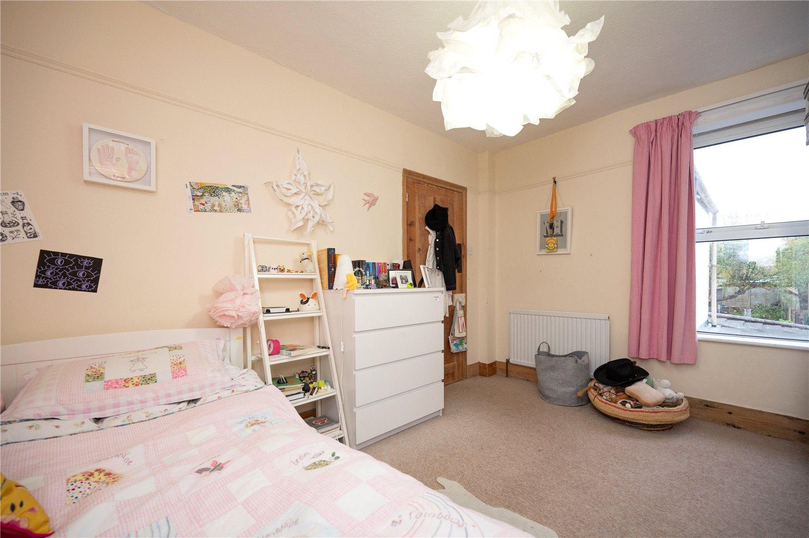 4 Bedroom Terraced House Let in Burnham Road, St. Albans, Hertfordshire - View 10 - Collinson Hall