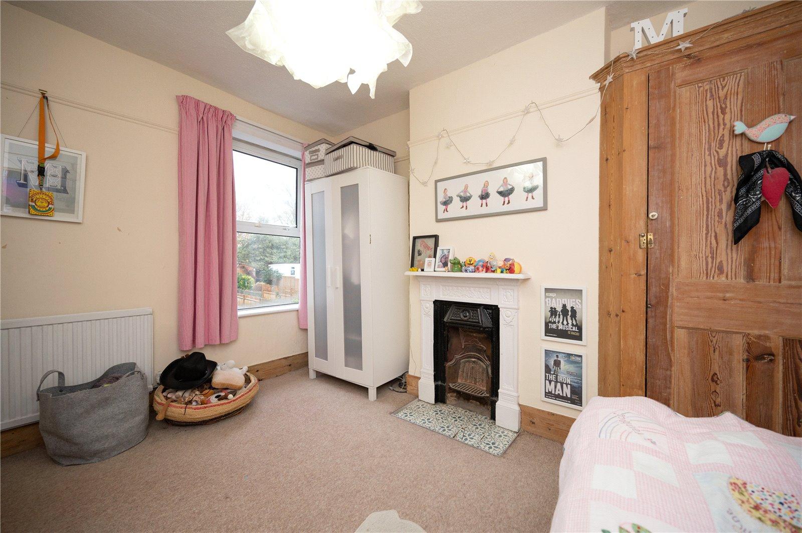 4 Bedroom Terraced House Let in Burnham Road, St. Albans, Hertfordshire - View 13 - Collinson Hall