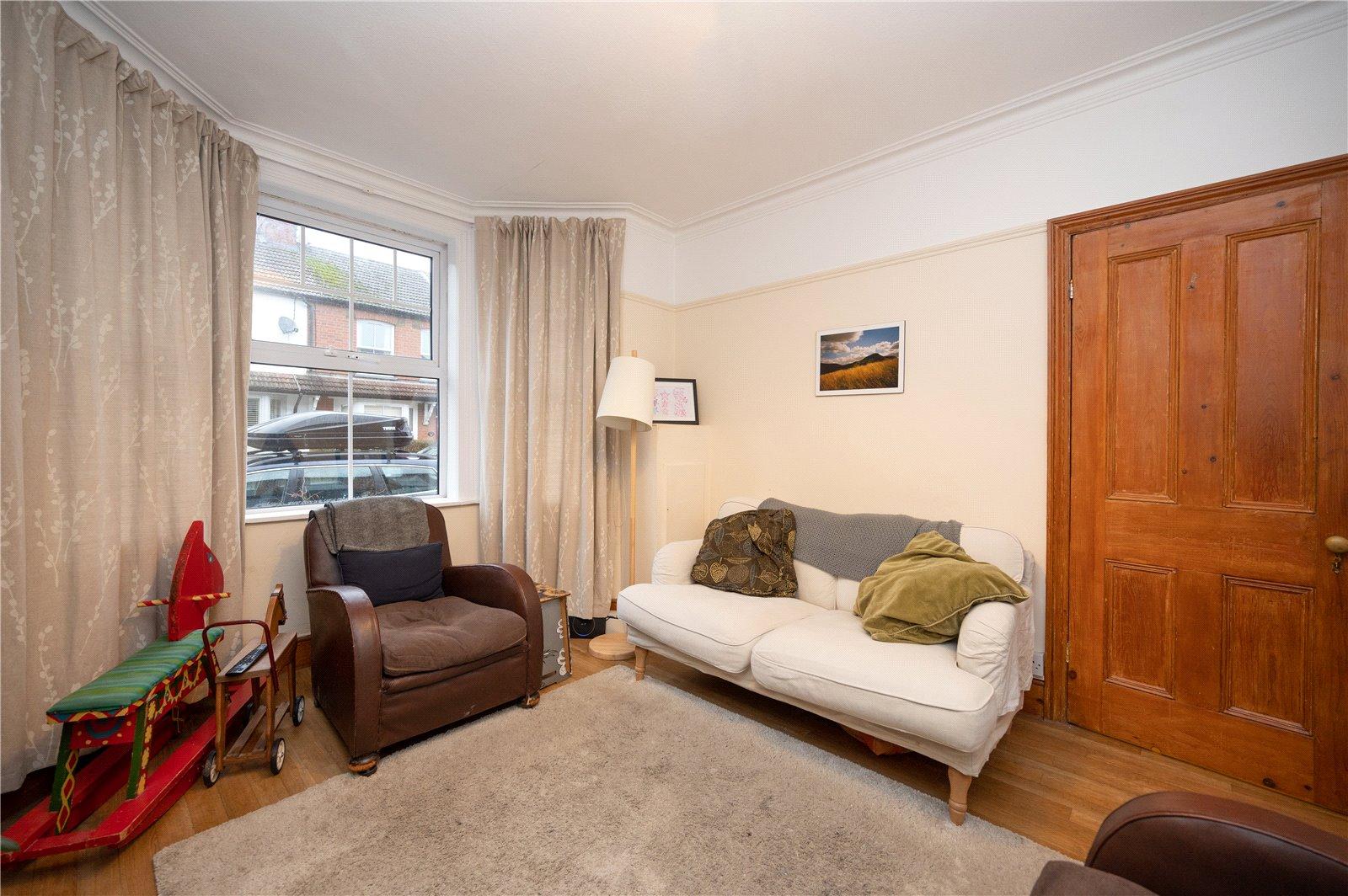 4 Bedroom Terraced House Let in Burnham Road, St. Albans, Hertfordshire - View 7 - Collinson Hall