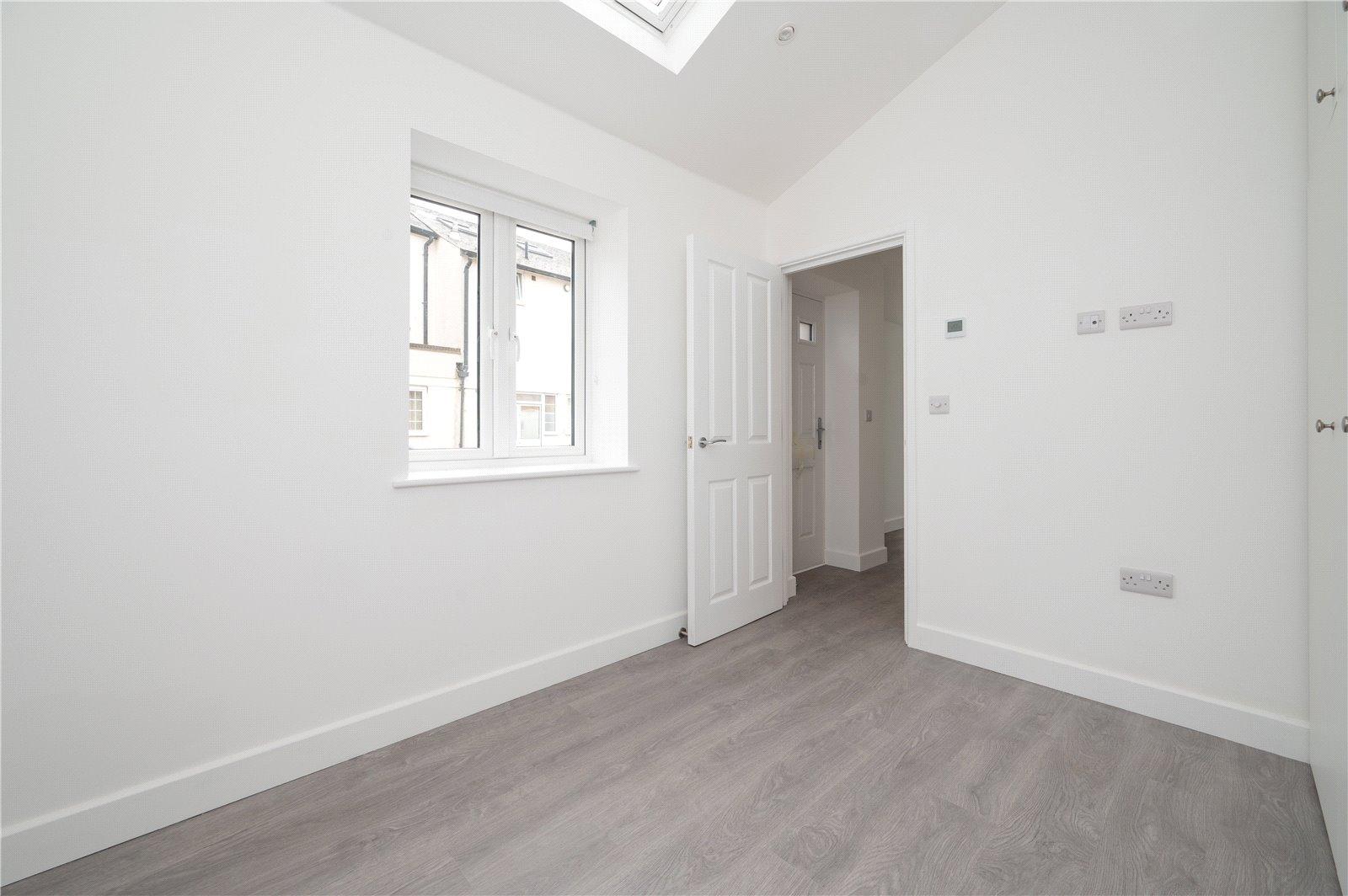 1 Bedroom End Of Terrace House To Let in Arthur Road, St. Albans, Hertfordshire - View 4 - Collinson Hall