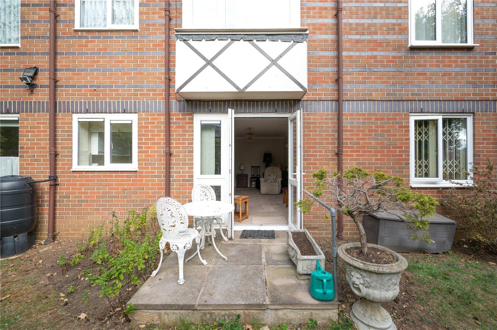 1 Bedroom  For Sale in Davis Court, Marlborough Road, St. Albans, Hertfordshire - View 11 - Collinson Hall