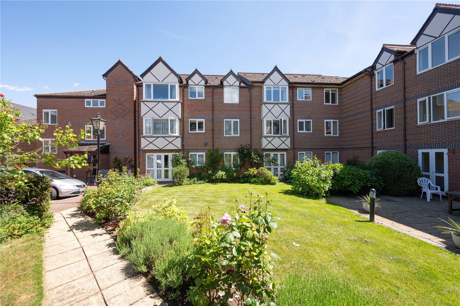 1 Bedroom  For Sale in Davis Court, Marlborough Road, St. Albans, Hertfordshire - View 1 - Collinson Hall