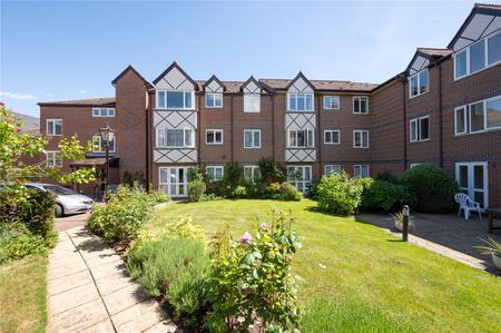 1 Bedroom  For Sale in Davis Court, Marlborough Road, St. Albans, Hertfordshire - Collinson Hall