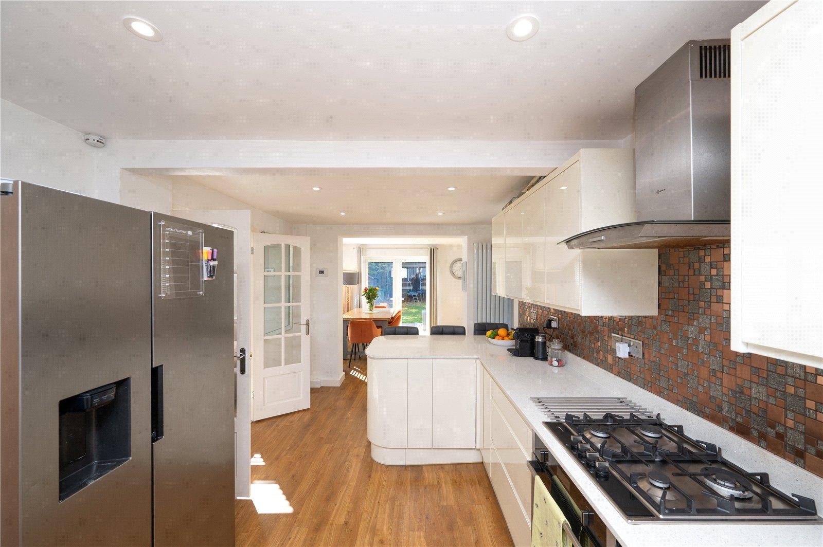 4 Bedroom House For Sale in Langley Grove, Sandridge, St. Albans, Hertfordshire - View 18 - Collinson Hall
