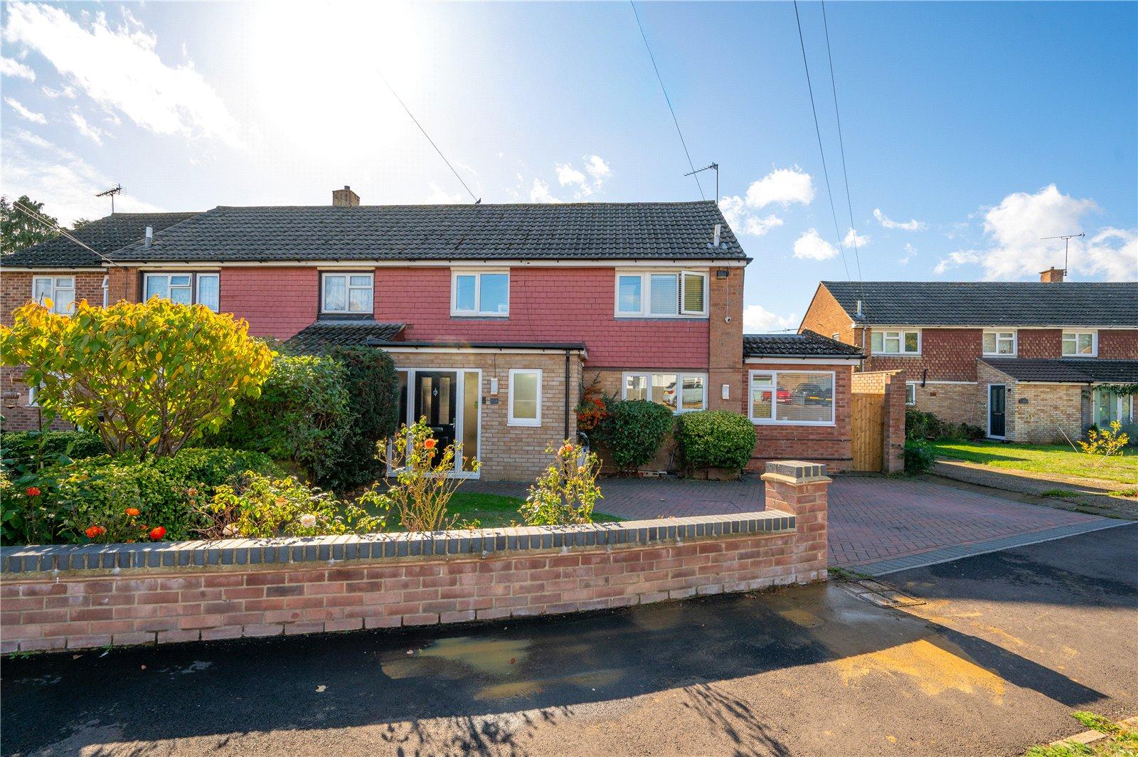 4 Bedroom House For Sale in Langley Grove, Sandridge, St. Albans, Hertfordshire - View 1 - Collinson Hall