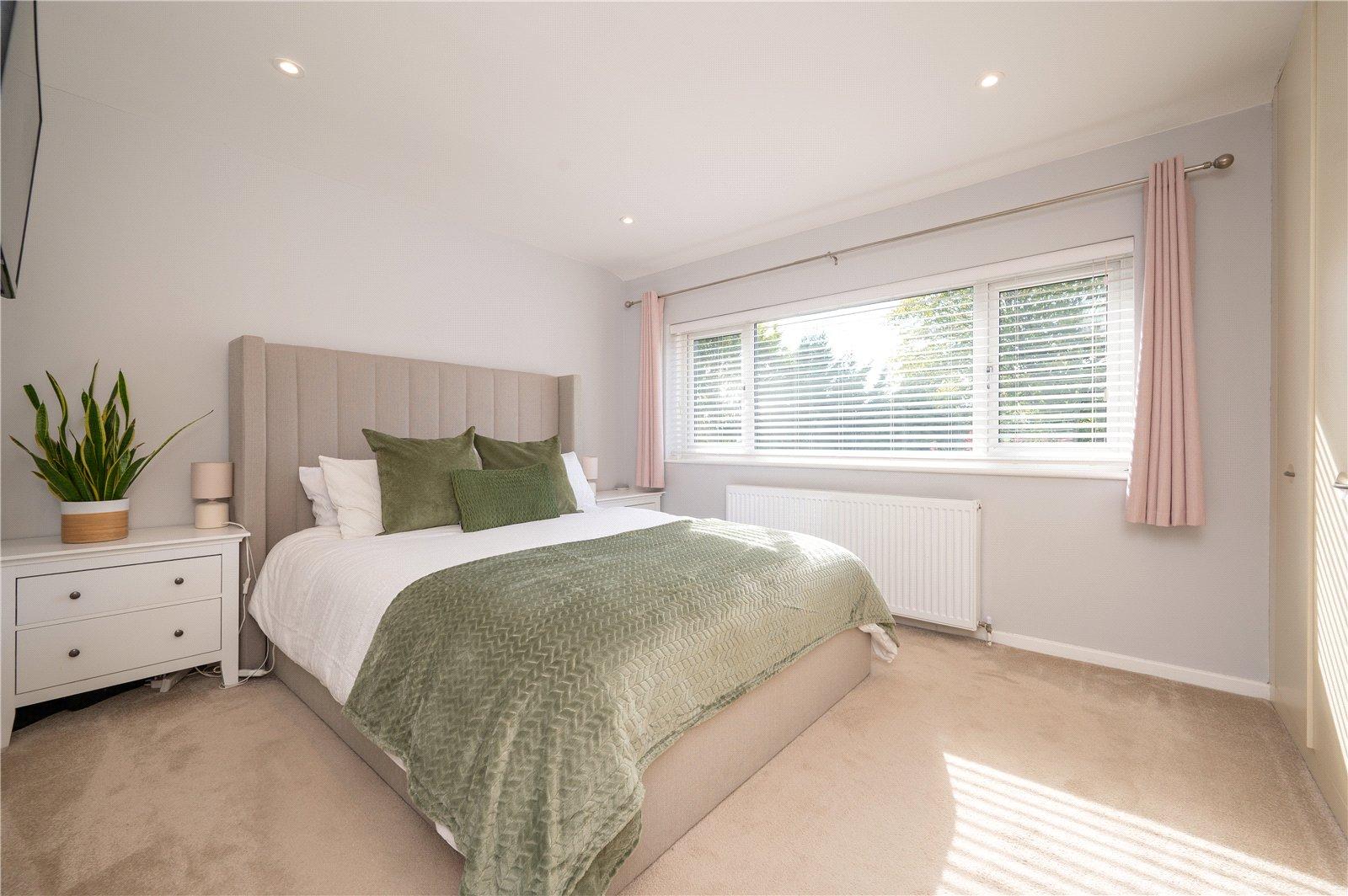 4 Bedroom House For Sale in Langley Grove, Sandridge, St. Albans, Hertfordshire - View 5 - Collinson Hall