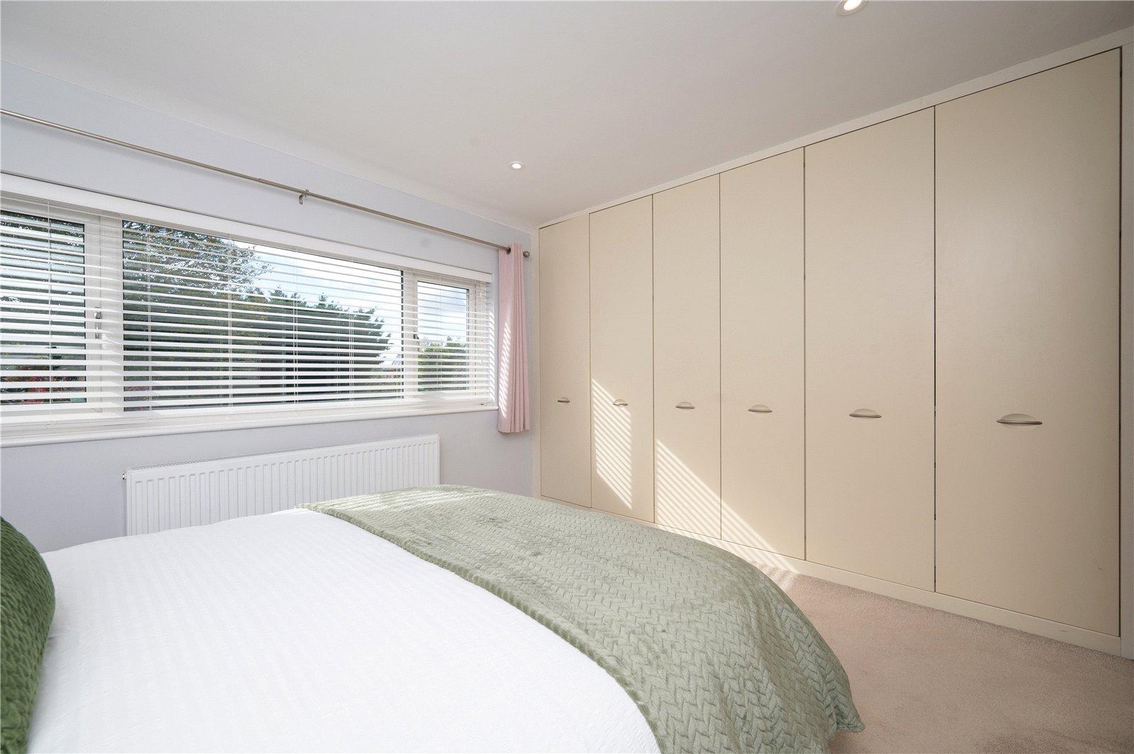 4 Bedroom House For Sale in Langley Grove, Sandridge, St. Albans, Hertfordshire - View 19 - Collinson Hall