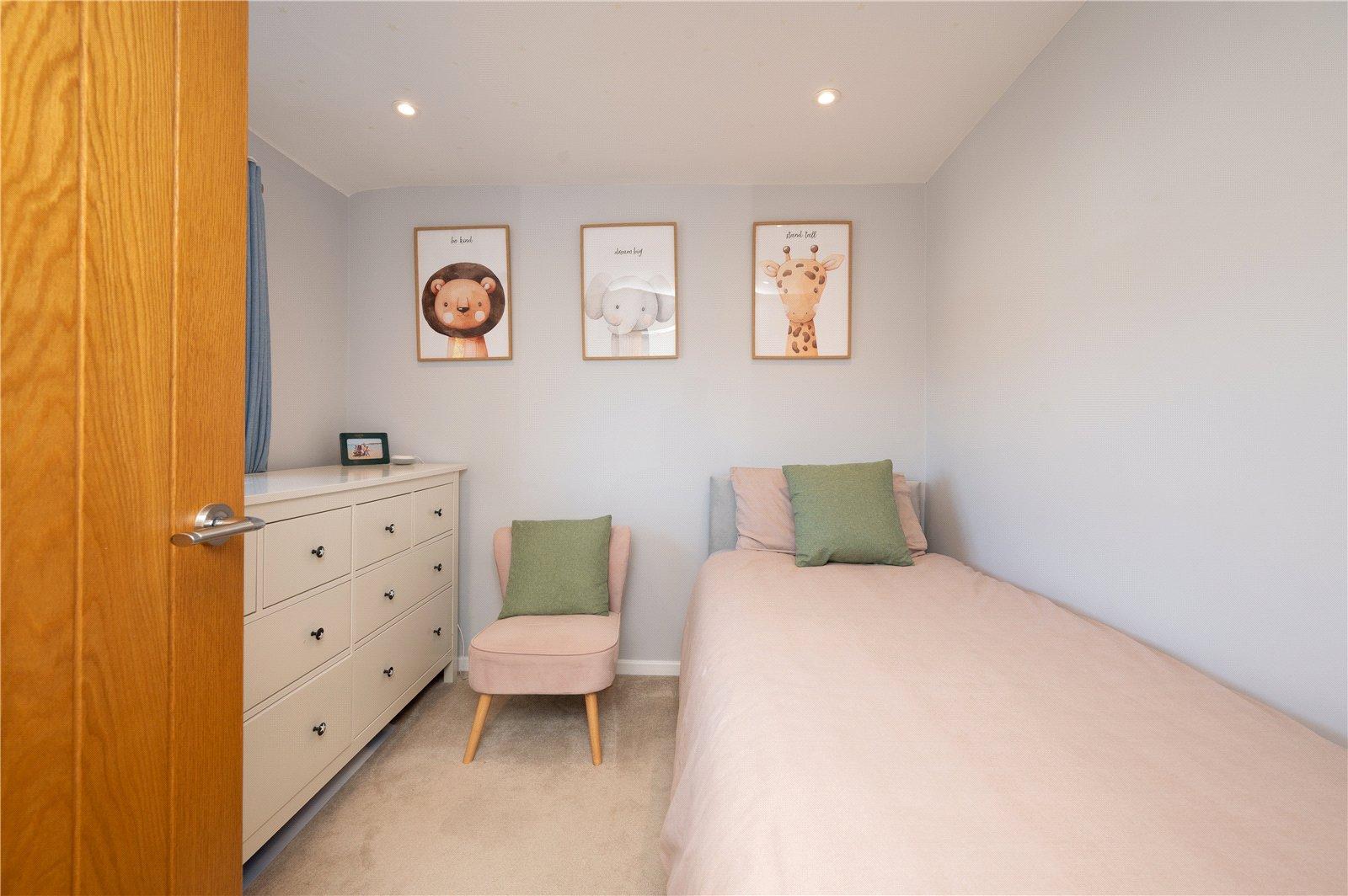 4 Bedroom House For Sale in Langley Grove, Sandridge, St. Albans, Hertfordshire - View 20 - Collinson Hall