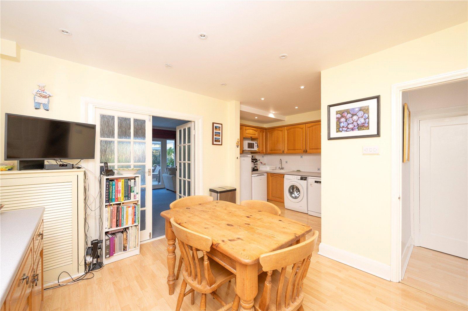 4 Bedroom Semi-Detached House For Sale in Driftwood Avenue, St. Albans, Hertfordshire - View 14 - Collinson Hall