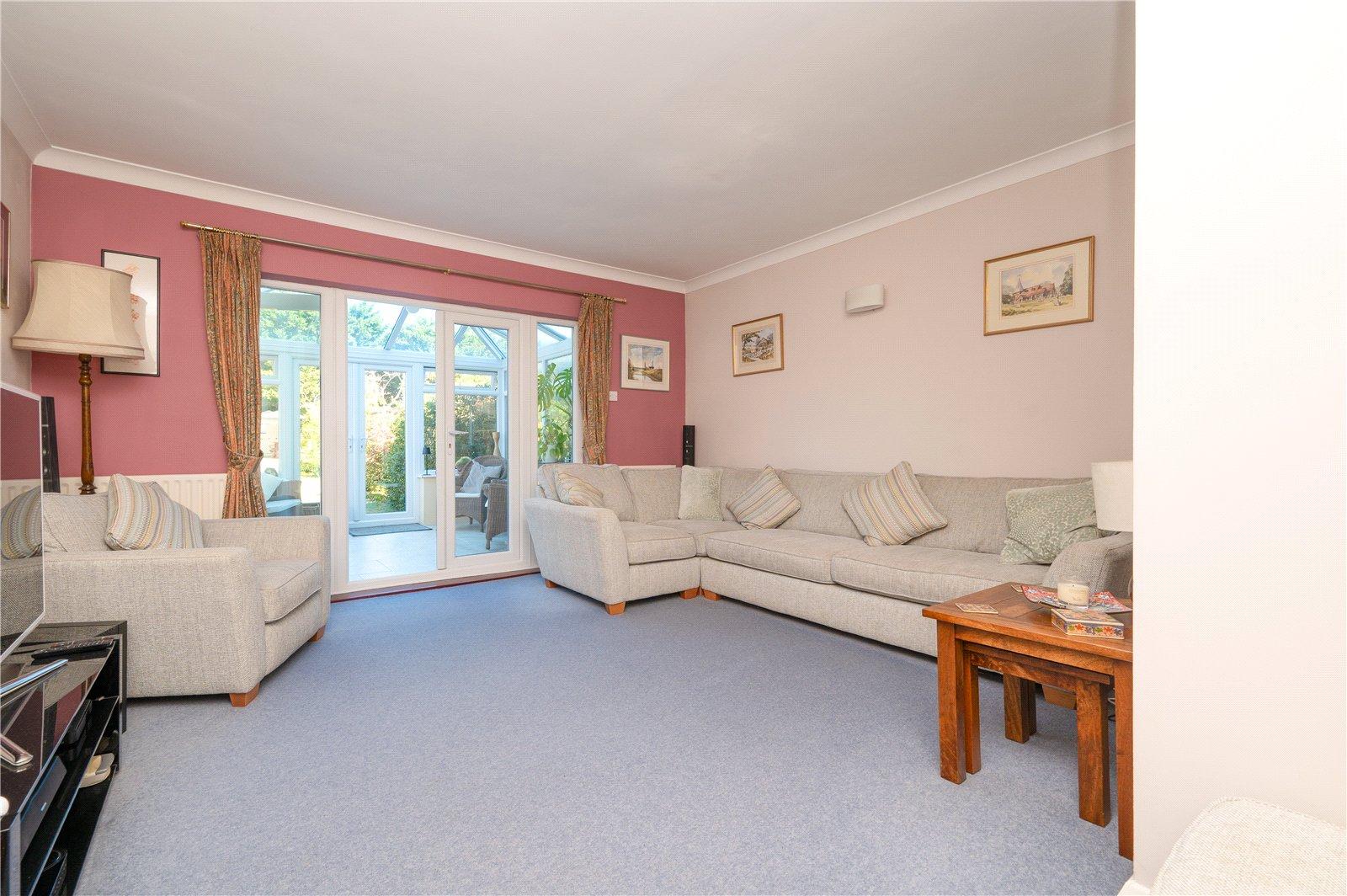 4 Bedroom Semi-Detached House For Sale in Driftwood Avenue, St. Albans, Hertfordshire - View 3 - Collinson Hall
