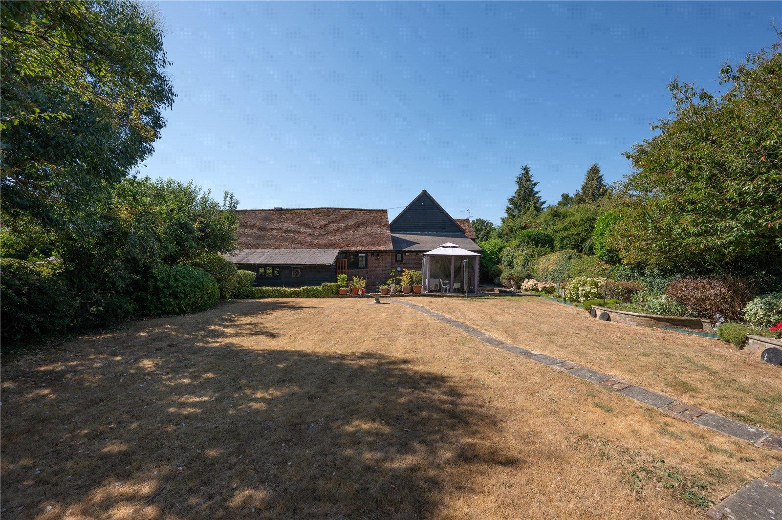 2 Bedroom Bungalow,garage For Sale in Hemel Hempstead Road, Leverstock Green, Hertfordshire - View 13 - Collinson Hall