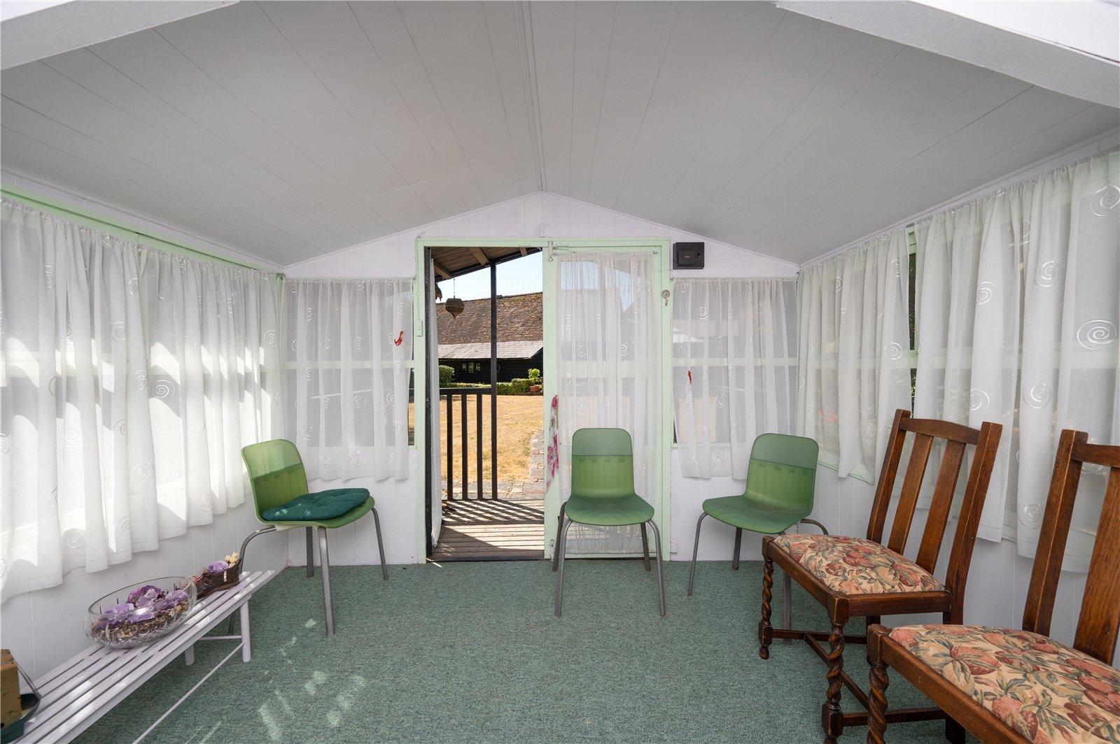 2 Bedroom Bungalow,garage For Sale in Hemel Hempstead Road, Leverstock Green, Hertfordshire - View 20 - Collinson Hall