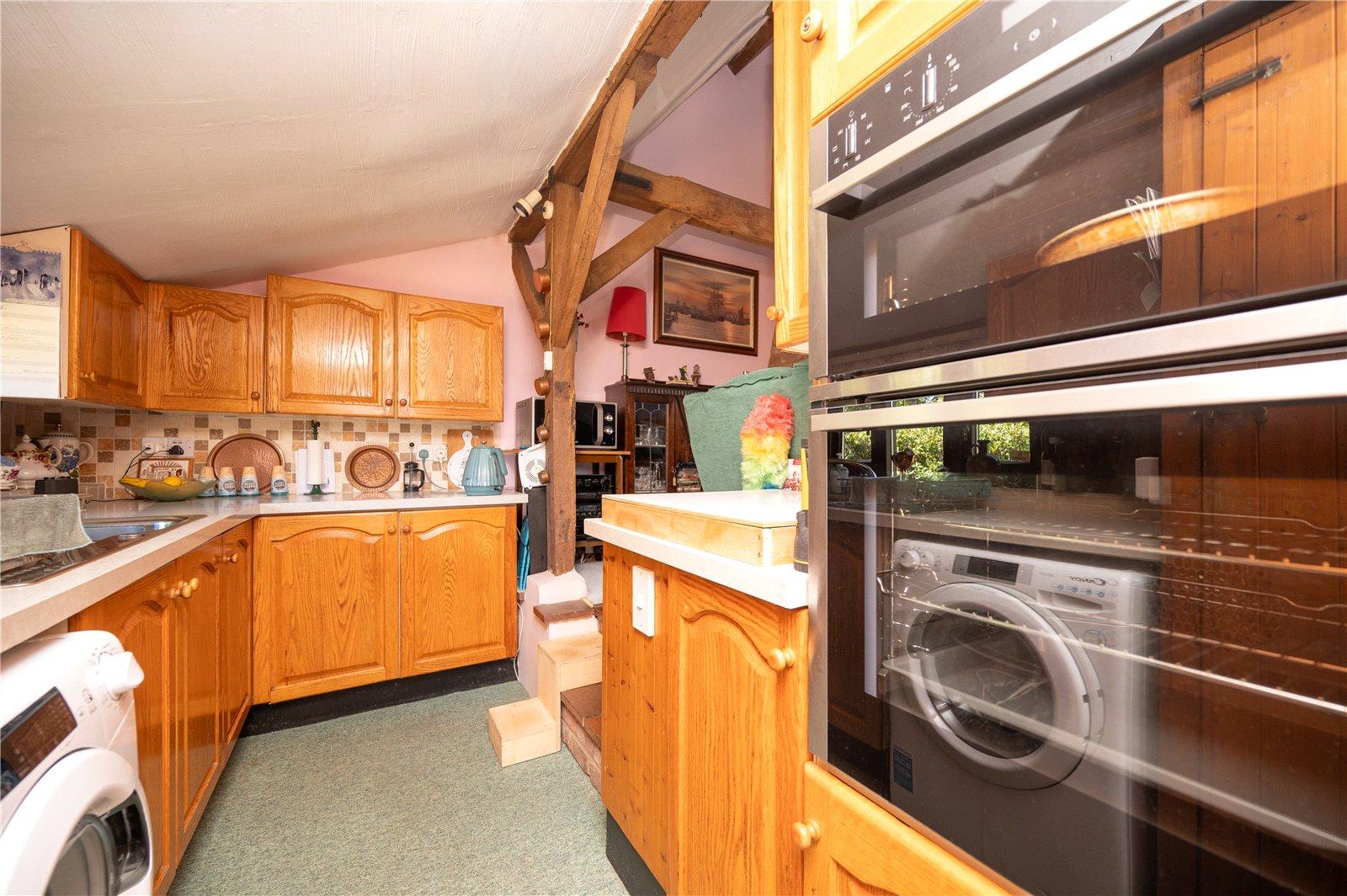 2 Bedroom Bungalow,garage For Sale in Hemel Hempstead Road, Leverstock Green, Hertfordshire - View 12 - Collinson Hall